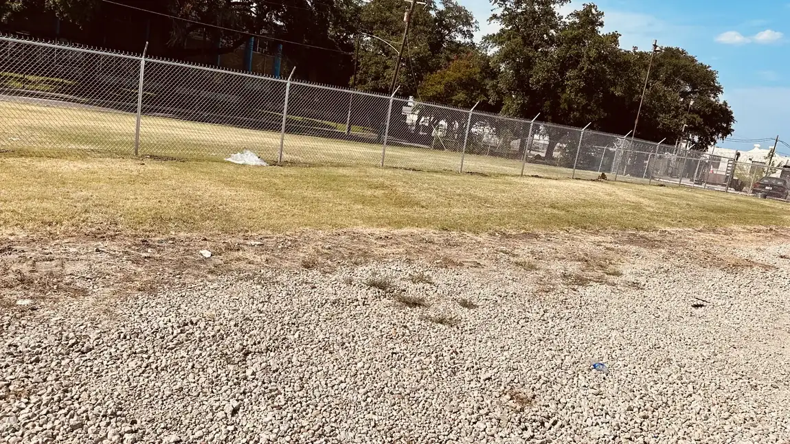 Chain link around a lot by Aesthetic Gates & Fence in Navarro County, Texas