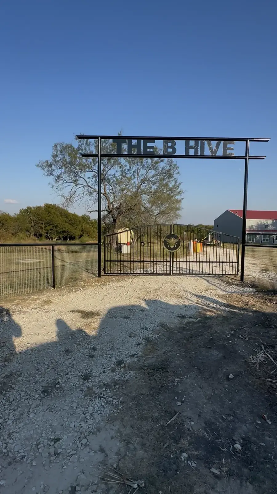 Named ranch entrance arch by Aesthetic Gates & Fence in Navarro County, Texas